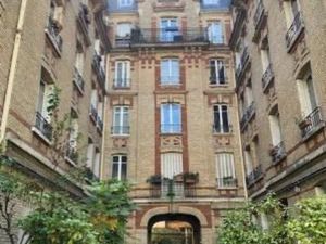 Appartement 44 m2 75017 - pouchet a vendre