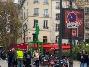 Commerce 140m2 Paris Quartier Haut de Marais