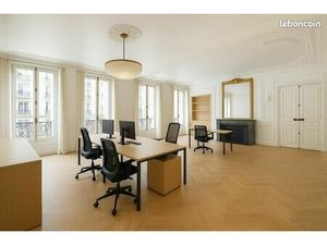 Bureaux 157 m²