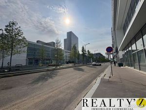 Local commercial 495 m²