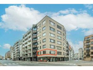 Lichtrijk 2-slaapkamer hoekappartement te koop te Oostende