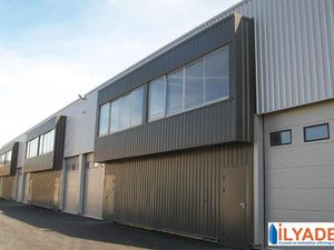 MIXTE ACTIVITE/BUREAU à louer