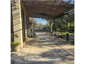 Vente Murs bar restaurant 270 m² + Grand parking privé