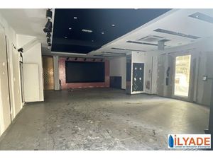 LOCAL COMMERCIAL à louer