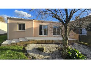 A LOUER DE SUITE Maison 2 chambres NESMY