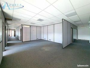 Bureaux 150 m²