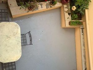 Studio meublé rénové Monplaisir