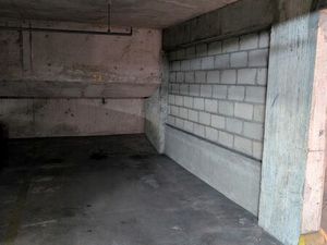 Place de parking proche Luxembourg