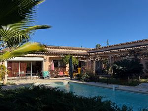 Vente maison 5 pièces 160 m² La Crau (83260)