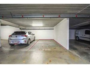 Parking souterrain situé dans le centre de Boortmeerbeek