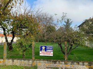 Vente terrain 409 m² à Saint-Jean-de-Liversay (17170)  65 440 €