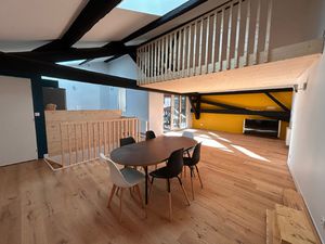 LIERGUES Centre : Mieux qu'un appartement ! maison de villag