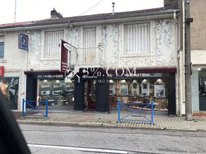 Vente locaux professionnels 150 m² à Blainville-sur-l'Eau (54360)  80 000 €