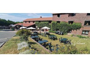 Vente locaux professionnels 3734 m² à Rouxmesnil-Bouteilles (76370)  195 000 €