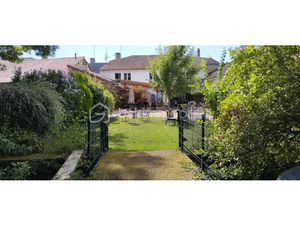 Vente locaux professionnels à Sommières-du-Clain (86160)  88 000 €