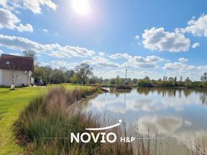 Vente terrain 52000 m² à Saint-Michel-en-Brenne (36290)  191 500 €