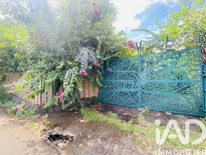 Vente terrain 445 m² à Mamoudzou (97600)  230 000 €