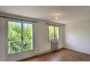 Location appartement  61.29 m² T-3 à Beaugency  540 €