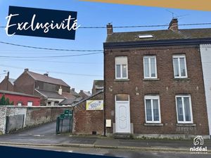 Vente immeuble 135 m² à Maubeuge (59600)  210 000 €