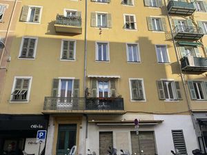 Bel appartement 3 pièces entièrement rénové