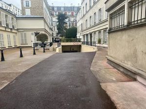 Vente parking à Paris 7ème (75007)  59 000 €
