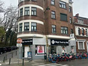 Rez-de-chaussée commercial