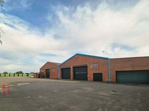 Bien professionnel à louer à Zarren € 2.250 (LHUVD) - PANORAMA B2B Brugge | Zimmo