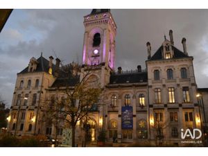 Vente locaux professionnels 1315 m² à Soyaux (16800)  1 000 000 €