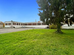 Vente locaux professionnels 2856 m² à Thomery (77810)  1 350 000 €