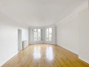PARIS XVIe - À LOUER VIDE - BEAU 3 PIÈCES DE 68 M2 - 2 CHAMBRES - 6EME ETAGE