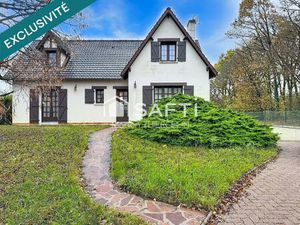 Charmante maison familiale de 5 chambres avec sous-sol complet