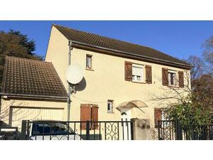 Belle maison familiale de 140 m² – Village  Centre commercial Auchan