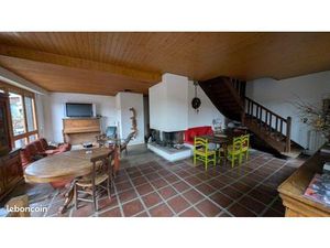 Maison 4 chambres + appartement indépendant  2 chambres