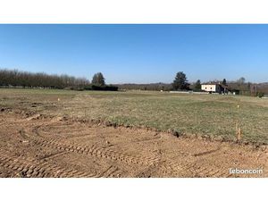 Terrain 700 m² Saint Romans