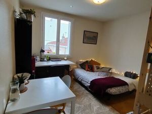 Studio meublé pour étudiant (exclusivement)