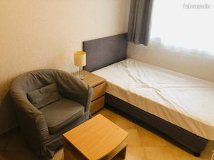 Belle chambre meublée privée - RER B - Pas de frais d'agence