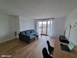 F3 de 55m2 meublé refait à neuf avec balcon et parking – 10 min gare Juvisy RER C/D