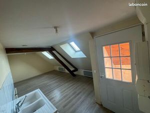 F2 basse consommation lumineux + parking dispo de suite