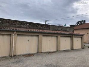 Parking/box 15 m² Tain-l'Hermitage