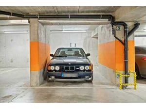 Place de parking couverte à louer