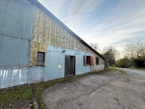 Location locaux professionnels à Cadillac-sur-Garonne (33410)  720 €