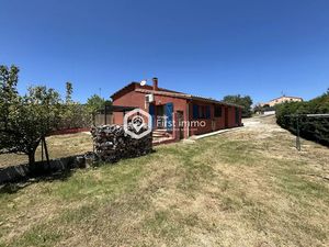 Location meublée maison 3 pièces 70 m² à Tautavel (66720)  1 000 €