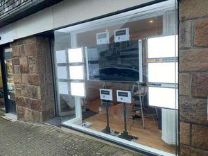 Vente Bureaux et commerces à Trégastel (22730) : à vendre / 34m² Trégastel