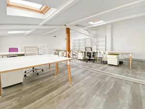 Location locaux professionnels 330 m² à Paris 13ème (75013)  10 967 €