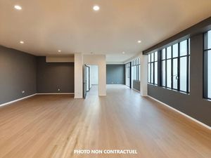 Location locaux professionnels 69 m² à Paris 10ème (75010)  3 434 €