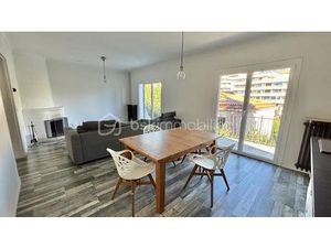 Appartement de 90 85 m² à Vence