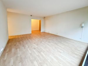 Appartement Verrieres Le Buisson 2 pièce(s) 59 m2