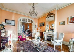 Maison Bordeaux 7 pièce(s) 202 m2