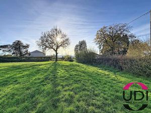 Terrain À Vendre sur Ajain