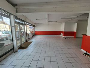 SAINT-MARTIN LEZ TATINGHEM - LOCAL COMMERCIAL DE 116m²